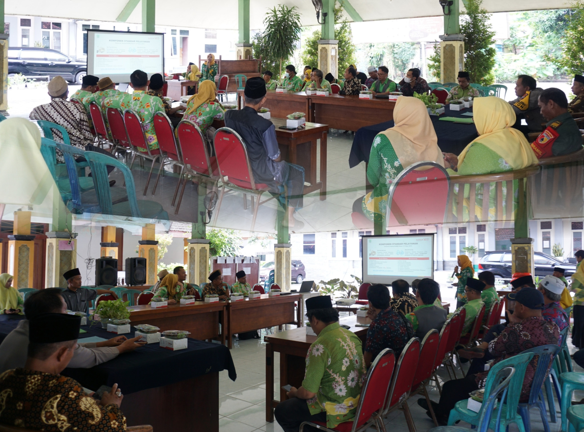 Forum Konsultasi Publik Optimalisasi Peningkatan Pelayanan Publik Kecamatan Kraton.